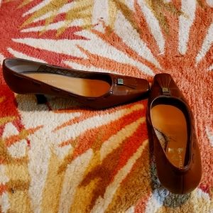 Etienne Aigner, size 10, coffee brown leather shoes